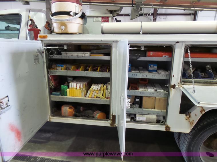 image for item L7086 2008 Dodge Ram 5500 bucket truck