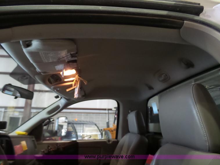 image for item L7086 2008 Dodge Ram 5500 bucket truck