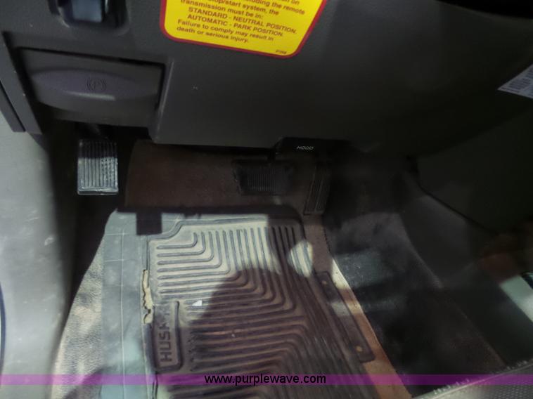 image for item L7086 2008 Dodge Ram 5500 bucket truck