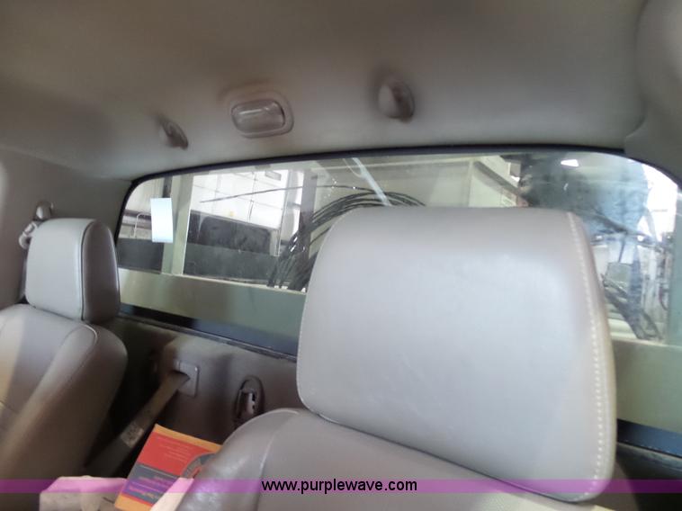 image for item L7086 2008 Dodge Ram 5500 bucket truck