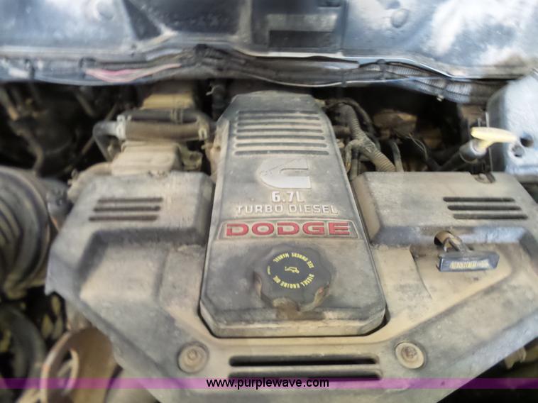 image for item L7086 2008 Dodge Ram 5500 bucket truck