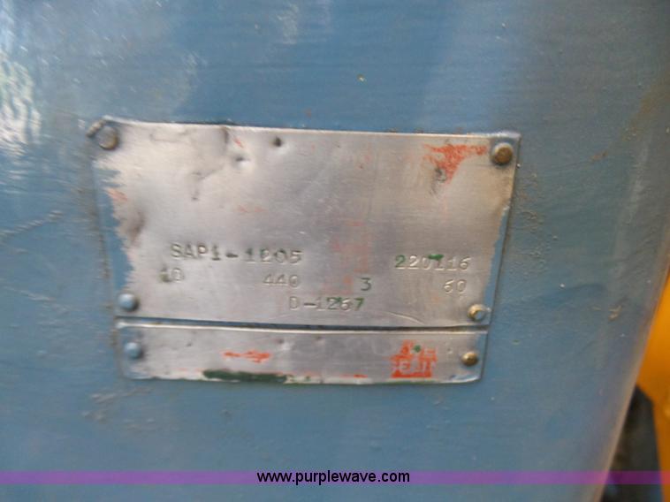 image for item L7096 Buffalo Mfg. SAPI-1205 angle roller