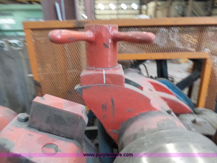 image for item L7096 Buffalo Mfg. SAPI-1205 angle roller