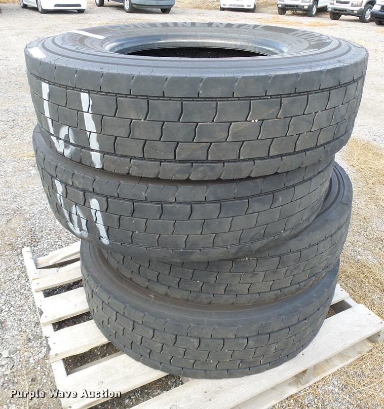 image for item AS9688 (4) Continental 12R22.5 tires