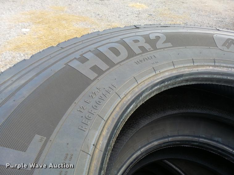 image for item AS9688 (4) Continental 12R22.5 tires