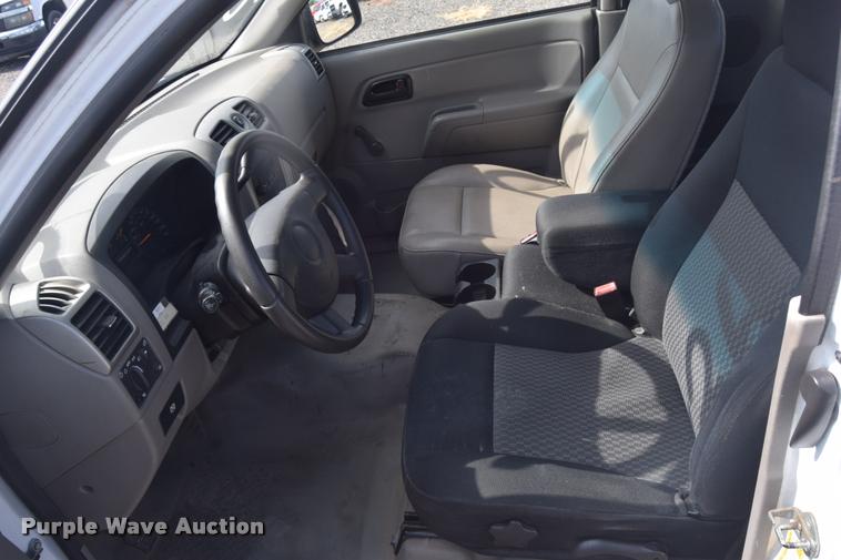 image for item L2499 2008 Chevrolet Colorado Ext. Cab pickup truck