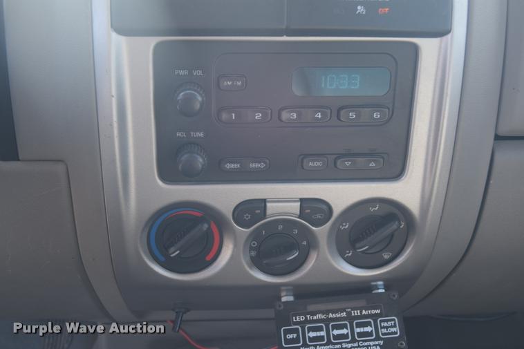 image for item L2499 2008 Chevrolet Colorado Ext. Cab pickup truck