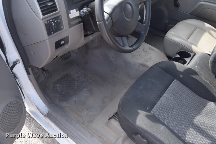 image for item L2499 2008 Chevrolet Colorado Ext. Cab pickup truck