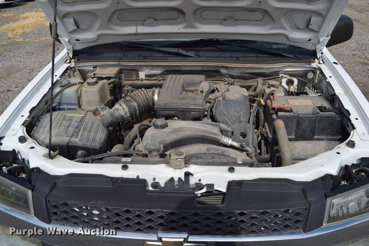 image for item L2499 2008 Chevrolet Colorado Ext. Cab pickup truck