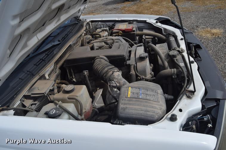 image for item L2499 2008 Chevrolet Colorado Ext. Cab pickup truck