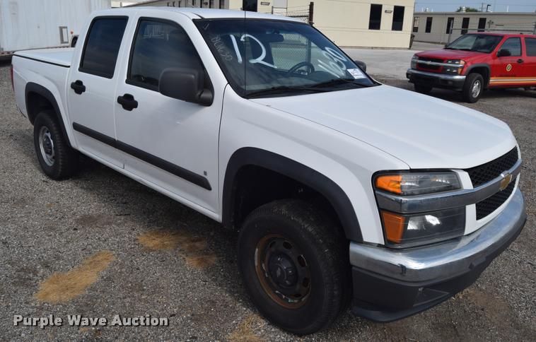 image for item L2501 2008 Chevrolet Colorado LT Crew Cab pickup truck