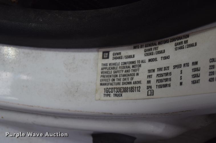 image for item L2501 2008 Chevrolet Colorado LT Crew Cab pickup truck