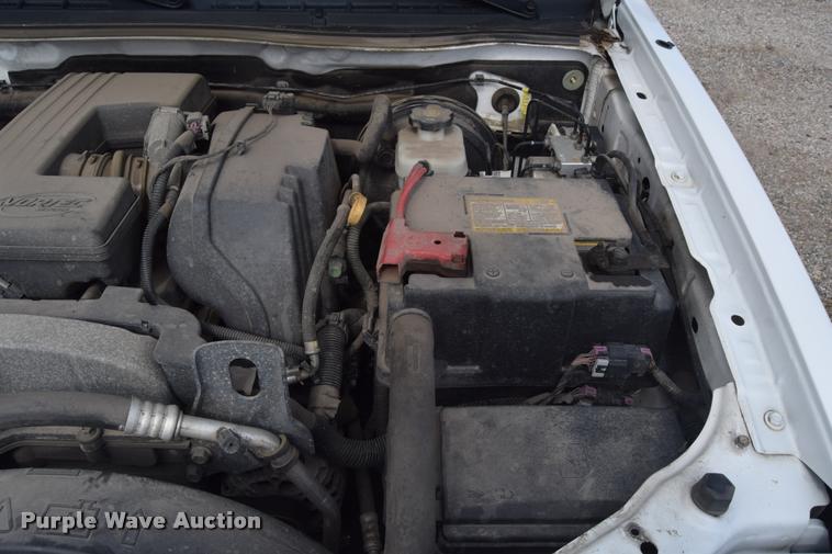 image for item L2501 2008 Chevrolet Colorado LT Crew Cab pickup truck