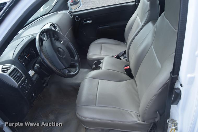 image for item L2502 2009 Chevrolet Colorado Ext. Cab pickup truck