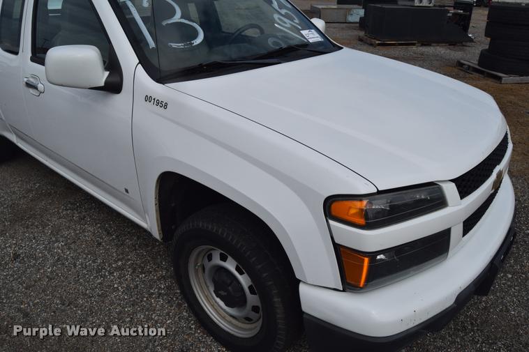 image for item L2502 2009 Chevrolet Colorado Ext. Cab pickup truck