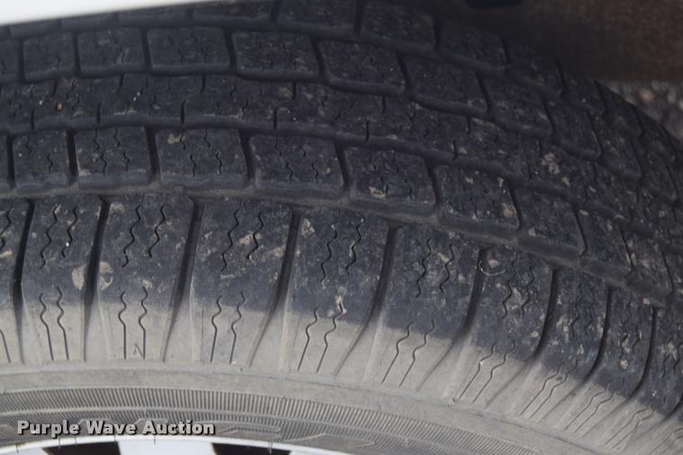 image for item L2502 2009 Chevrolet Colorado Ext. Cab pickup truck