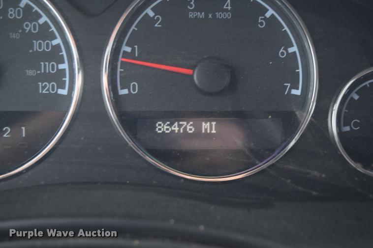 image for item L2505 2008 Chevrolet Uplander LS van