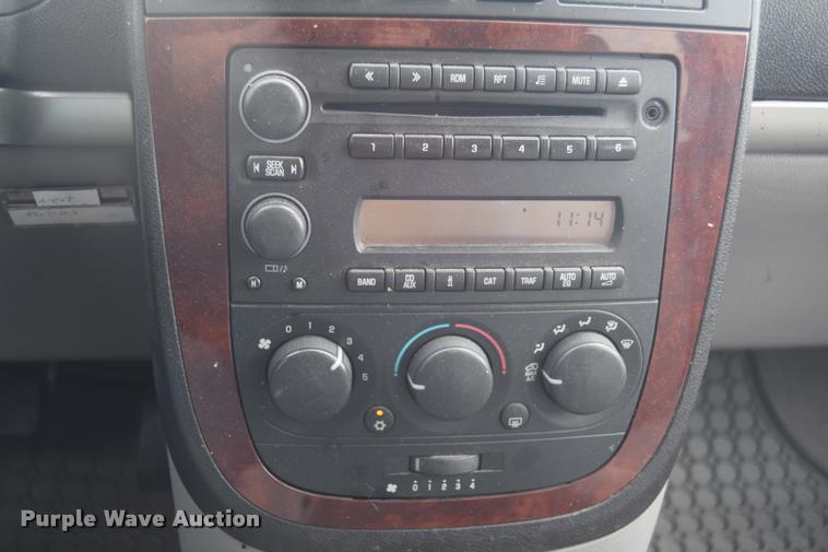 image for item L2505 2008 Chevrolet Uplander LS van