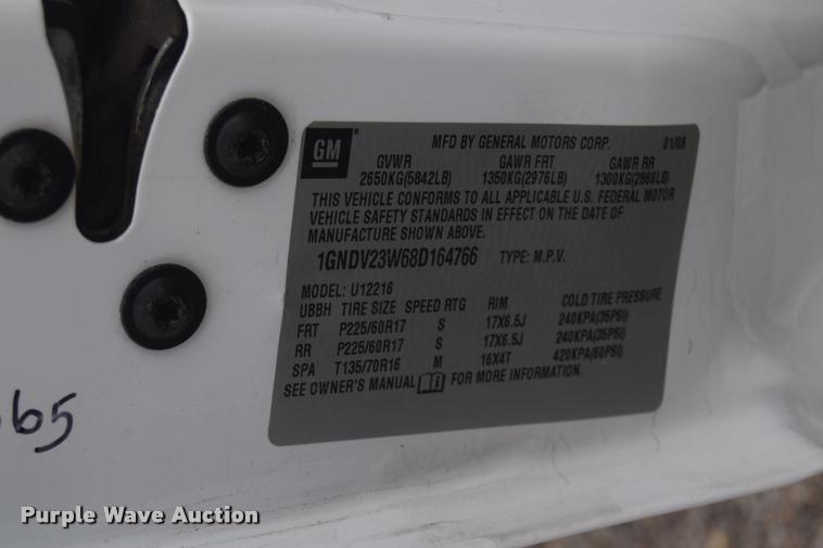 image for item L2505 2008 Chevrolet Uplander LS van