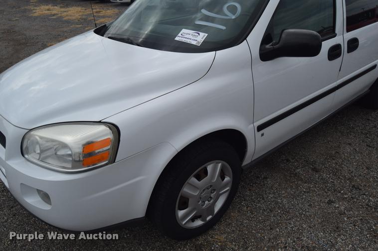 image for item L2505 2008 Chevrolet Uplander LS van