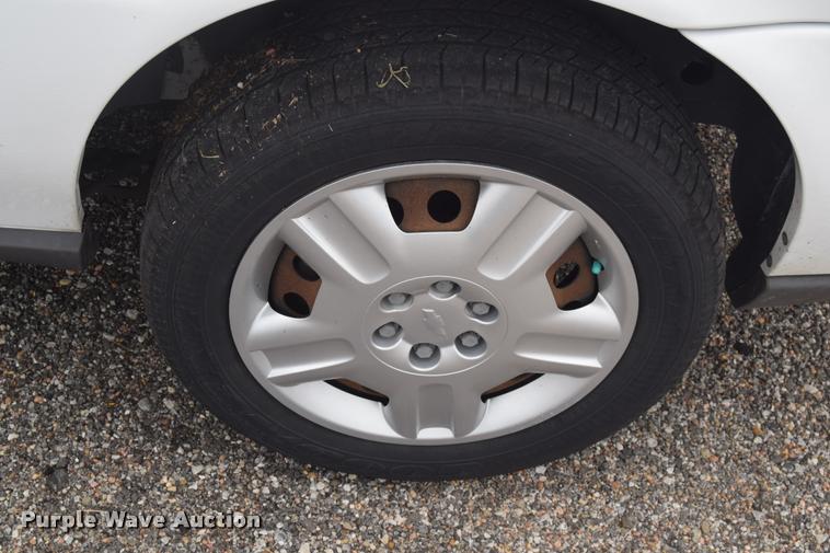 image for item L2505 2008 Chevrolet Uplander LS van