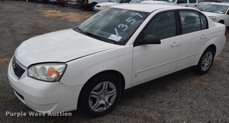 image for item L2506 2007 Chevrolet Malibu LS