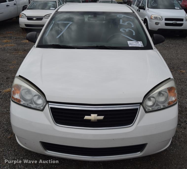 image for item L2506 2007 Chevrolet Malibu LS