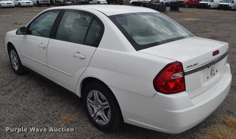 image for item L2506 2007 Chevrolet Malibu LS
