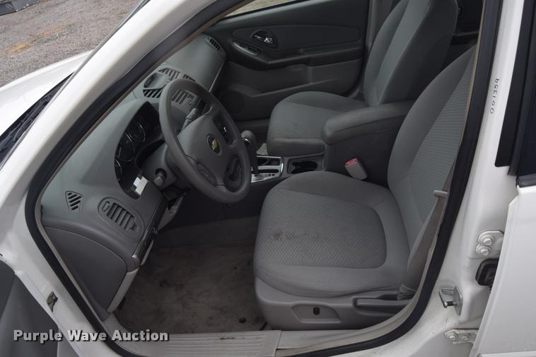 image for item L2506 2007 Chevrolet Malibu LS