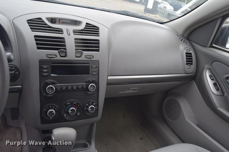 image for item L2506 2007 Chevrolet Malibu LS