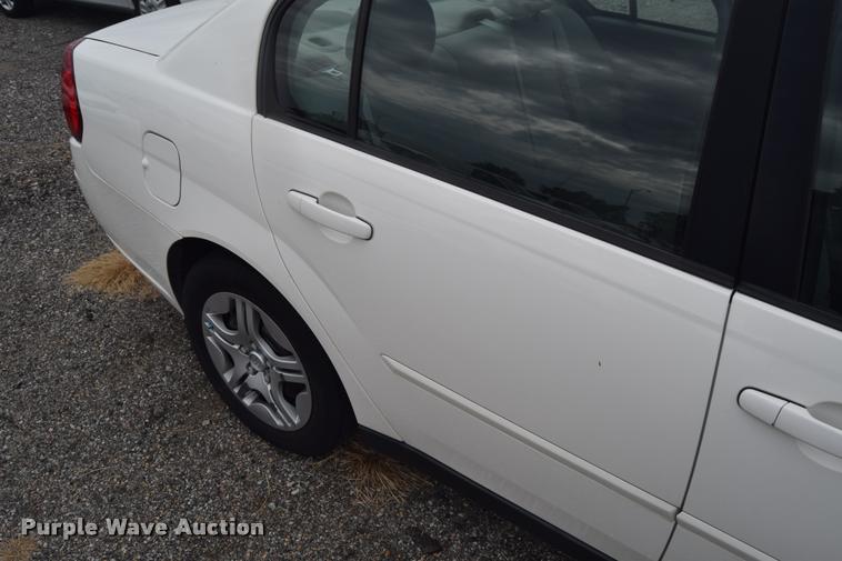 image for item L2506 2007 Chevrolet Malibu LS