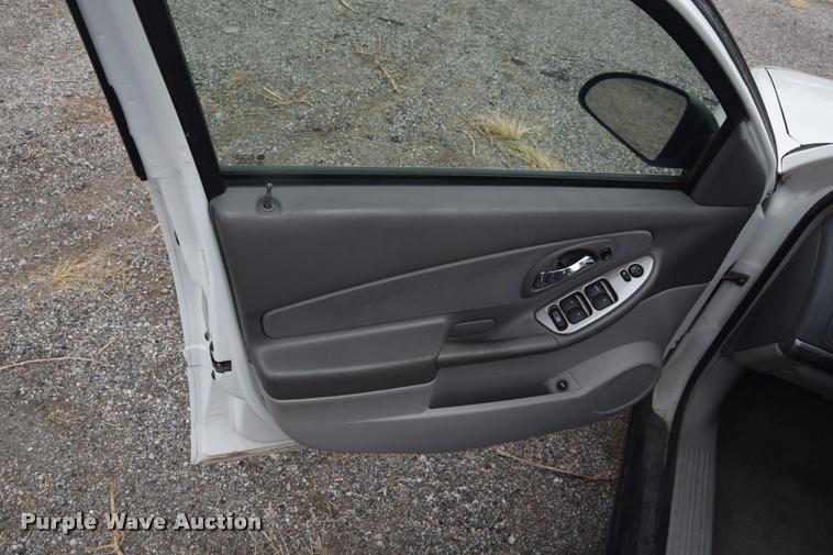 image for item L2507 2007 Chevrolet Malibu LS