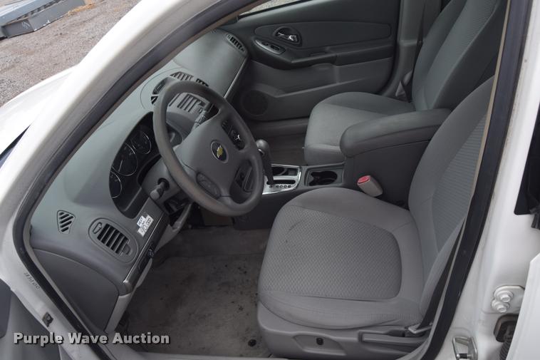 image for item L2507 2007 Chevrolet Malibu LS