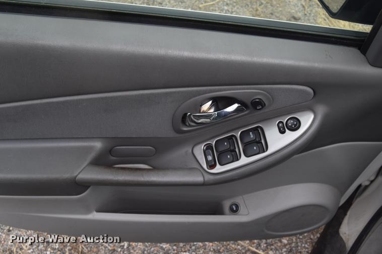 image for item L2507 2007 Chevrolet Malibu LS