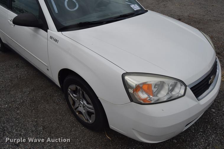 image for item L2507 2007 Chevrolet Malibu LS