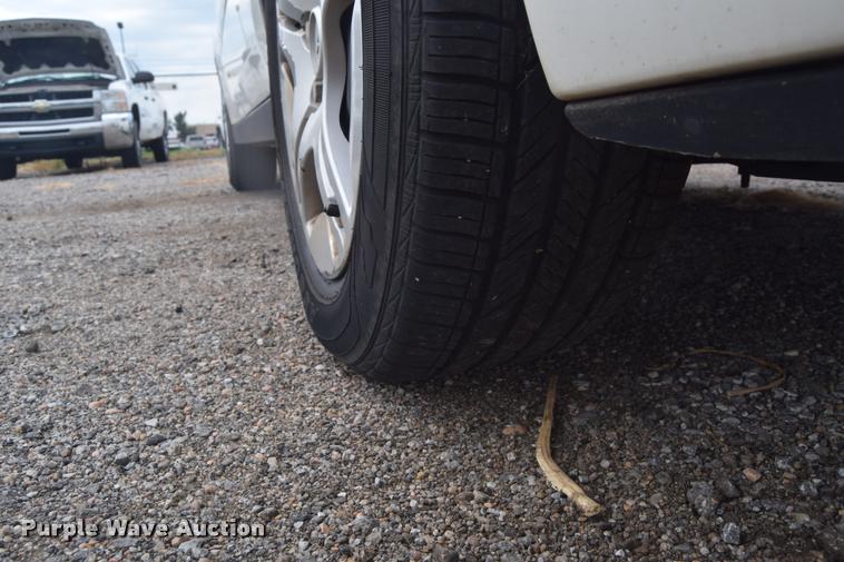 image for item L2507 2007 Chevrolet Malibu LS