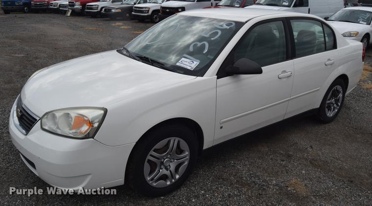 image for item L2509 2007 Chevrolet Malibu LS
