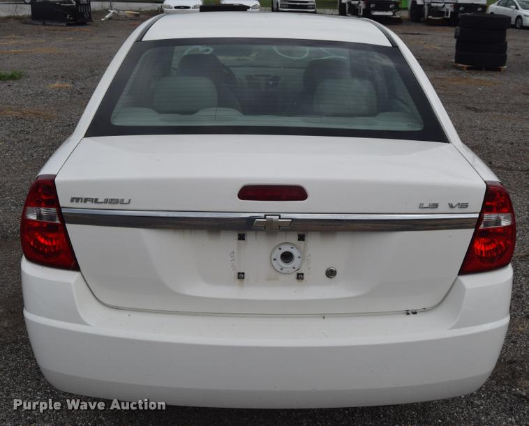 image for item L2509 2007 Chevrolet Malibu LS