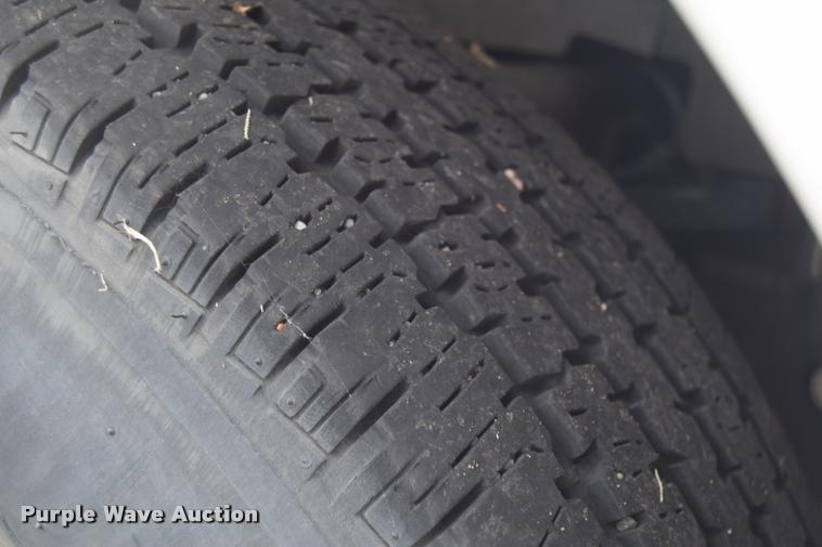 image for item L2511 2005 Chevrolet Express 2500 Cargo van