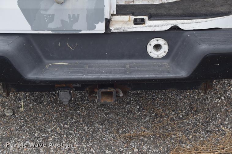 image for item L2513 2007 Chevrolet Express 2500 Cargo van