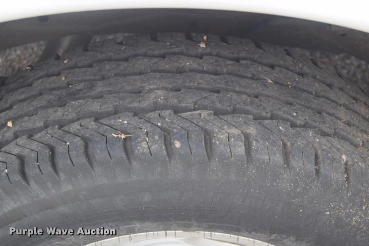 image for item L2513 2007 Chevrolet Express 2500 Cargo van