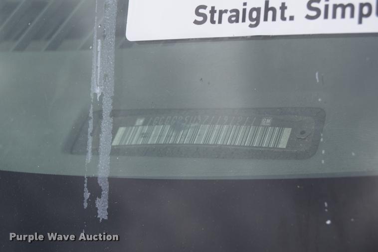 image for item L2513 2007 Chevrolet Express 2500 Cargo van