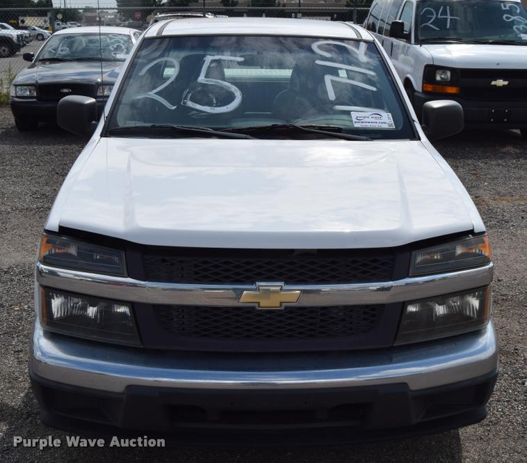 image for item L2514 2008 Chevrolet Colorado pickup truck
