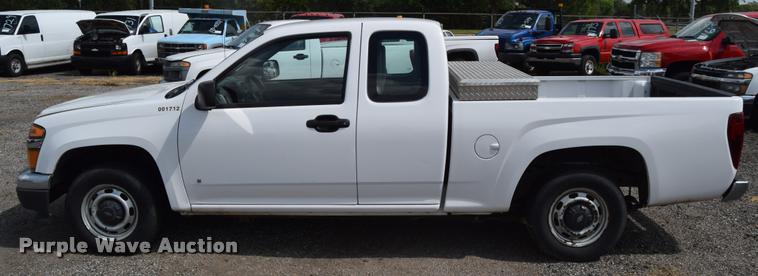 image for item L2514 2008 Chevrolet Colorado pickup truck