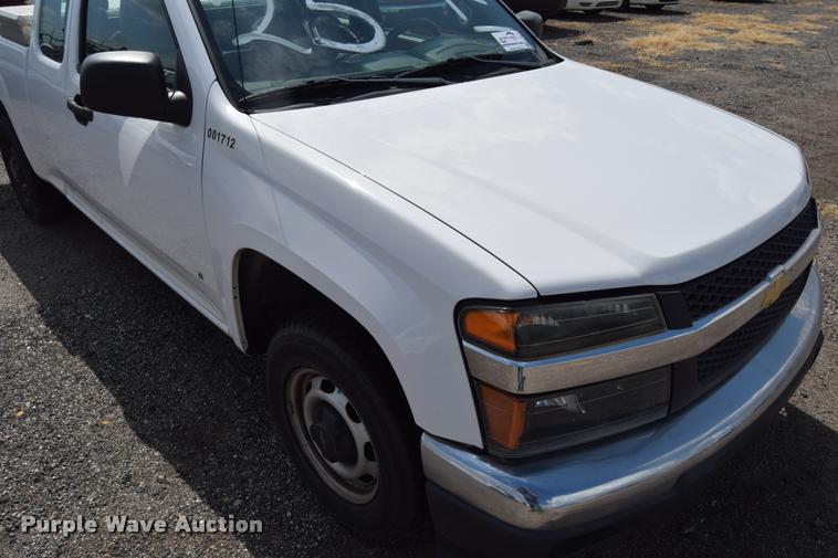 image for item L2514 2008 Chevrolet Colorado pickup truck
