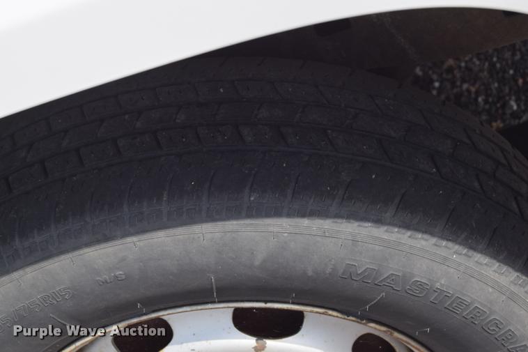 image for item L2514 2008 Chevrolet Colorado pickup truck