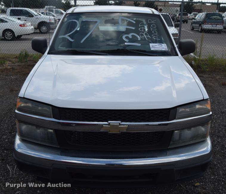 image for item L2516 2007 Chevrolet Colorado Ext. Cab pickup truck