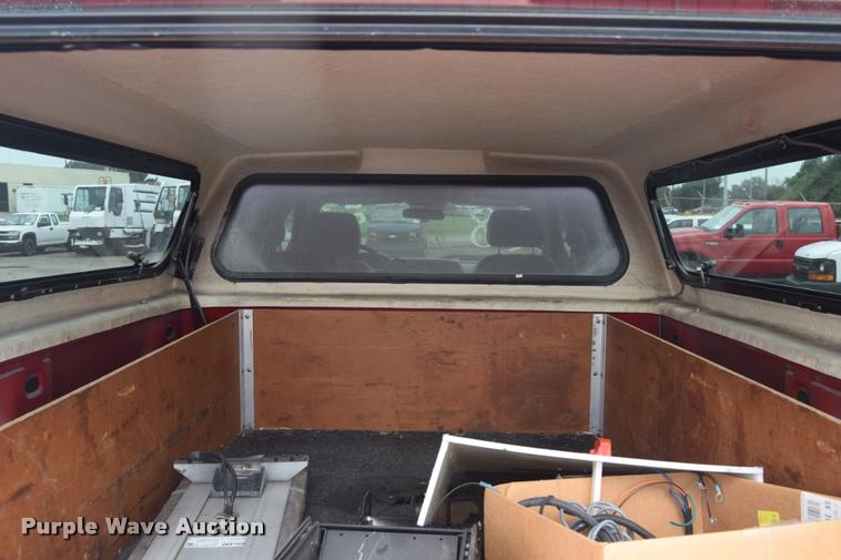 image for item L2517 2008 Chevrolet Silverado 2500HD Crew Cab pickup truck