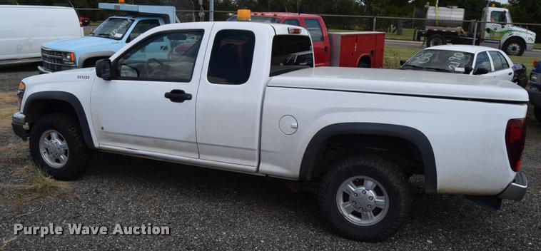 image for item L2519 2006 Chevrolet Colorado Ext. Cab pickup truck