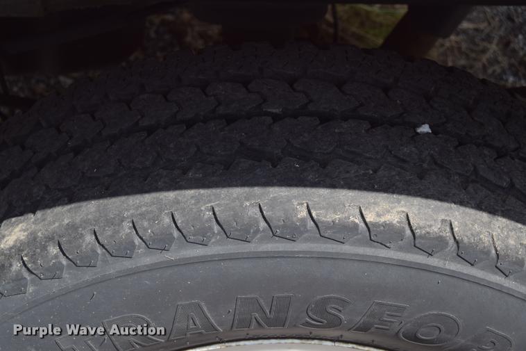 image for item L2520 2006 Chevrolet Silverado 2500HD Crew Cab pickup truck